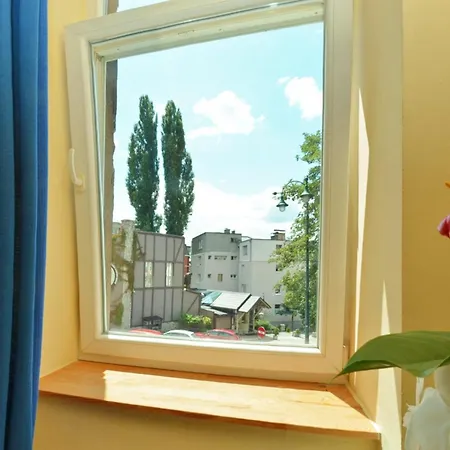 Davor Dvor 아파트